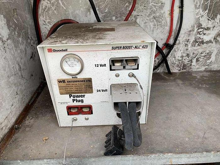 Used 2006 Chevrolet CC4500 SERVICE TRUCK 4X4 fully loaded