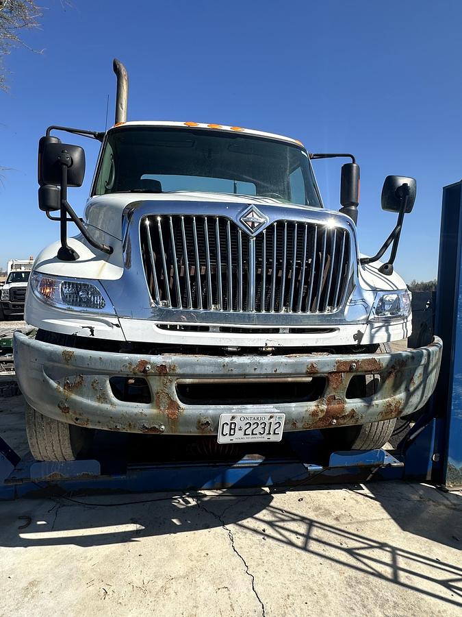 Used 2006 International 4400 series Single Axle Day cab Highway Tractor