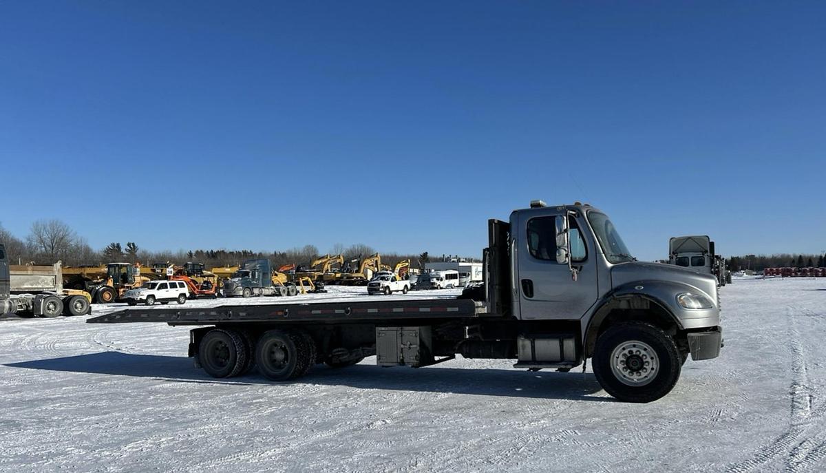 Used 2013 Freightliner M2 106 6x4 Roll-Off Truck