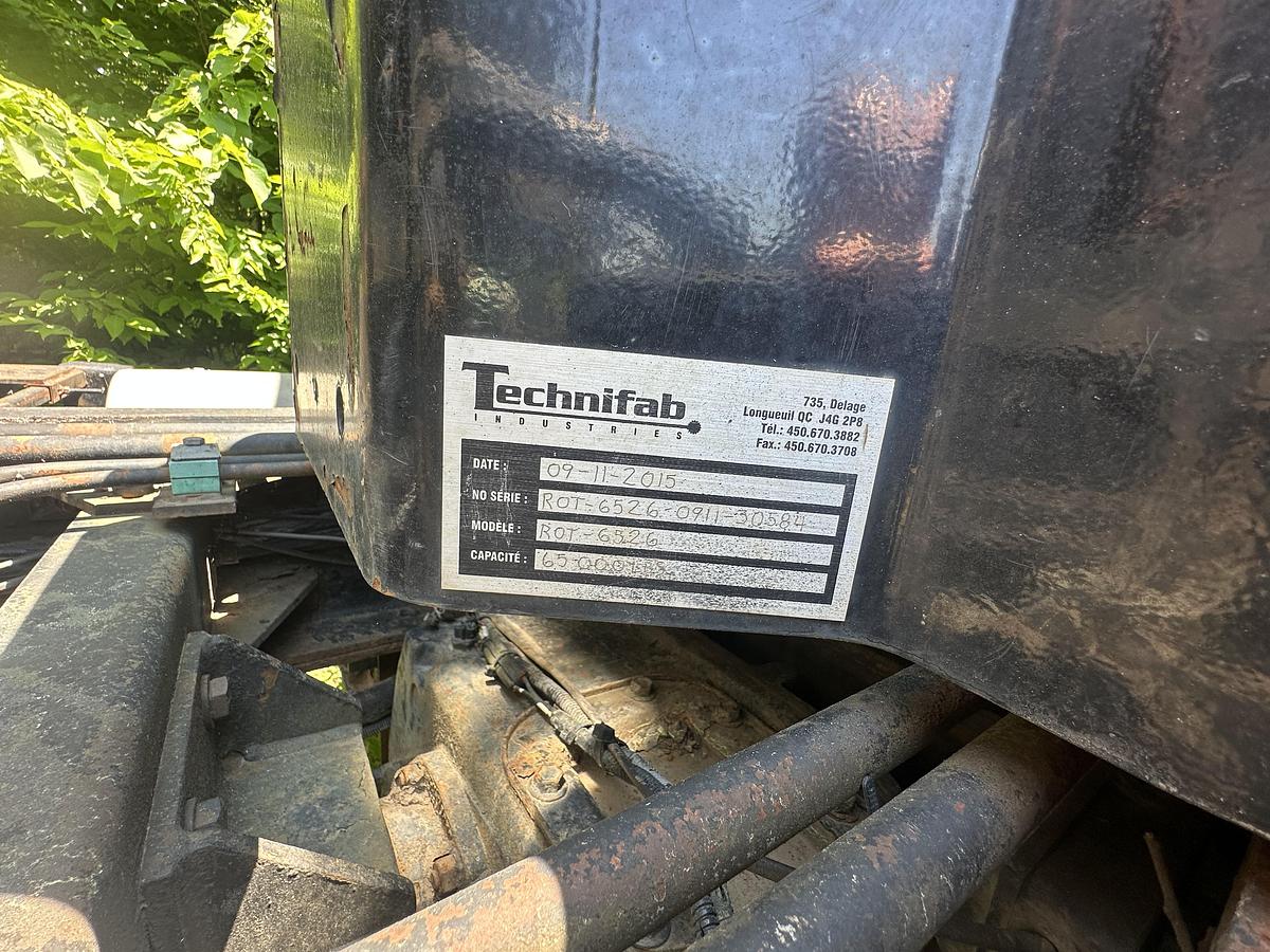 Used 1998 Kenworth C550B 8x4 Twin-Steer 2015 remote roll off bed / winch