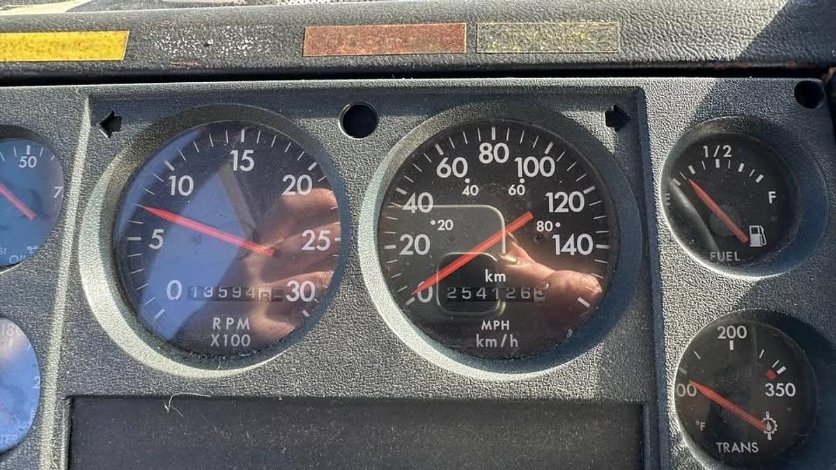 Used 2000 FREIGHTLINER Fl80 Crew Cab