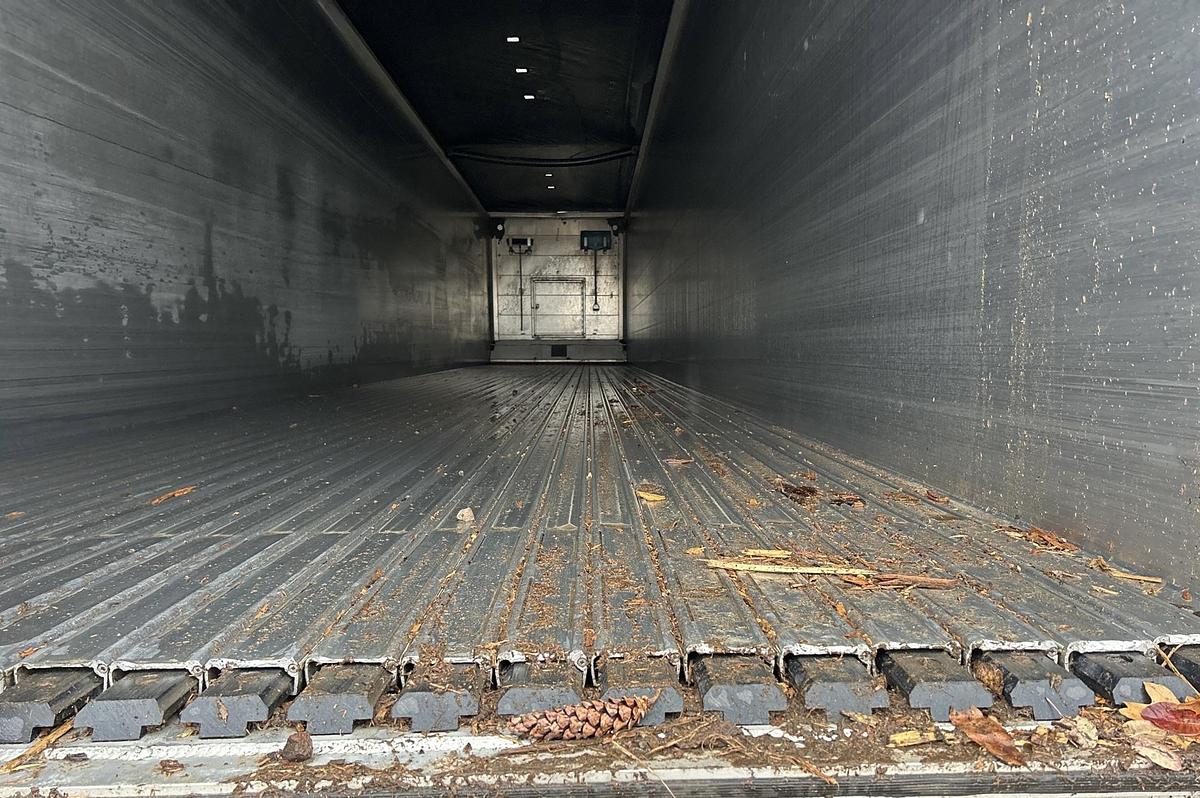 Used 2016 Titan 53 ft x 102 in Quad/A Moving Floor Open-Top Chip Trailer