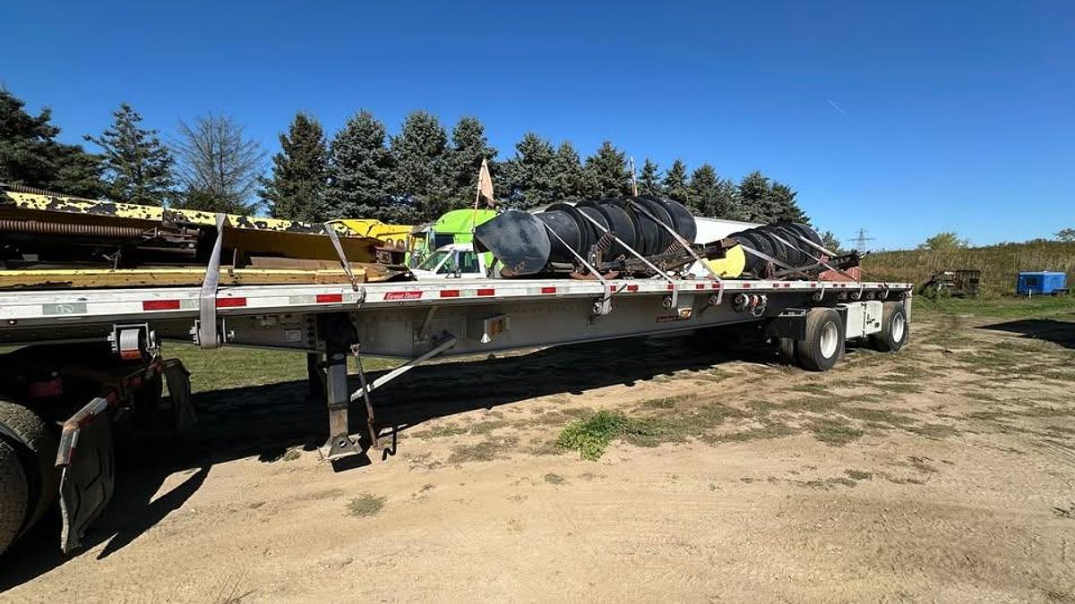 Used 2017 GREAT DANE 48 ft T/A Flatbed tr all alluminum trailer