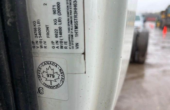 Used 2017 International 4400 Tandem Tandem Axle heavy specs cab and c