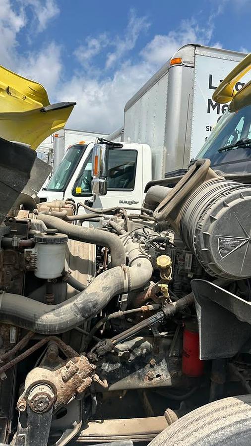 Used 2015 International Pro Star Semi truck