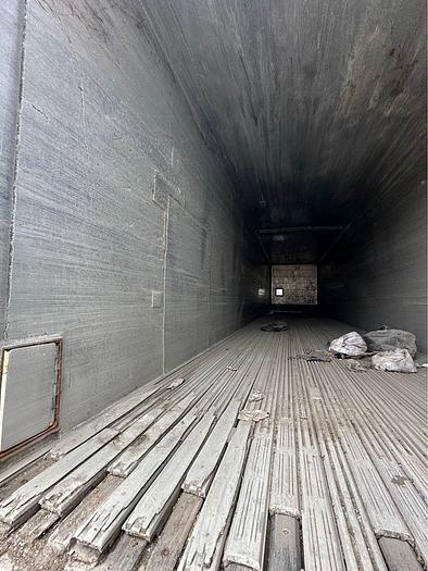 Used 2010 Titan 53 foot quad axle closed to Aluminum Live bottom