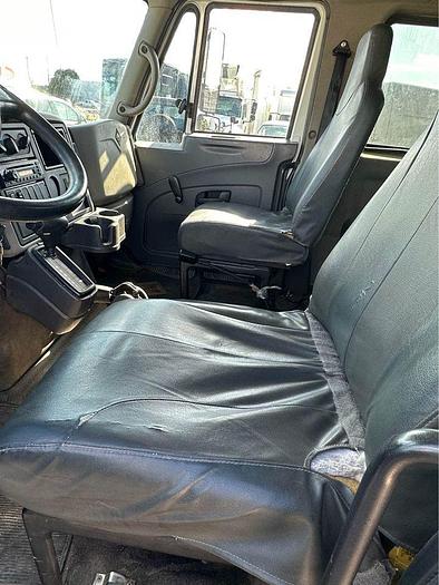 Used 2010 INTERNATIONAL 4300 $11,995 auto/hydraulic brakes 24’ frame
