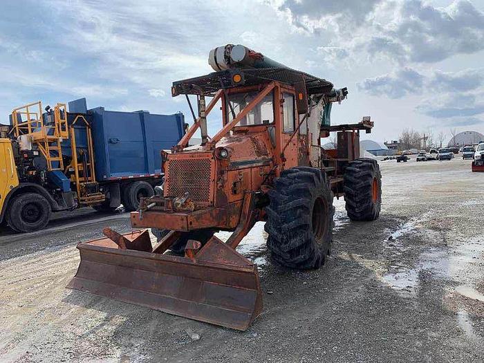 Used 1996 FREIGHTLINER TREE FARMER asphlund lr-42 aerial $24,995