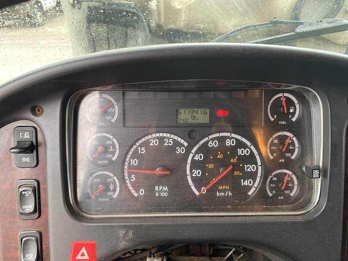 Used 2011 FREIGHTLINER M2 106 POSI Bucket Truck