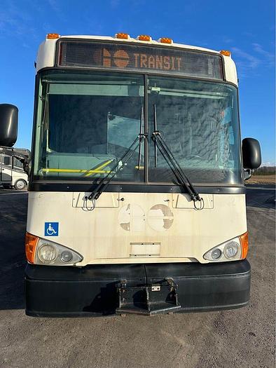Used 2009 MCI Motor Coach Cummins Diesel