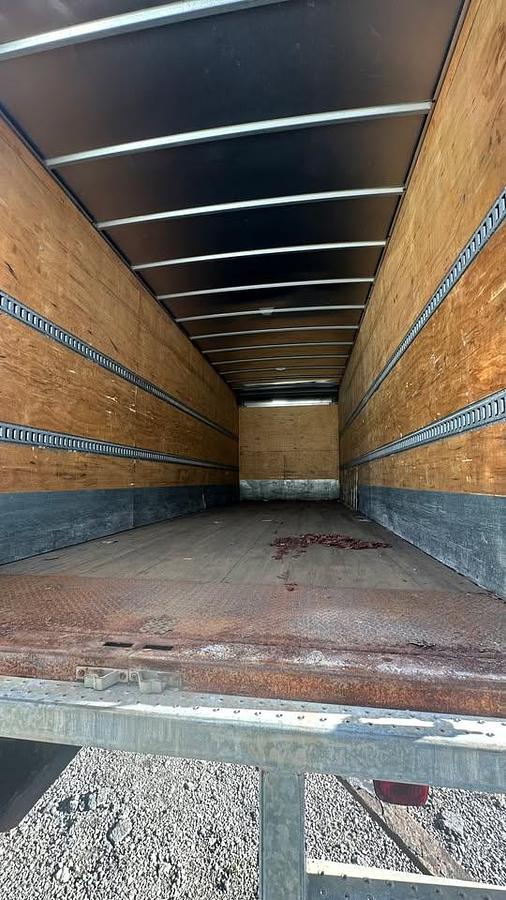 Used 2016 Hino 268 26ft box