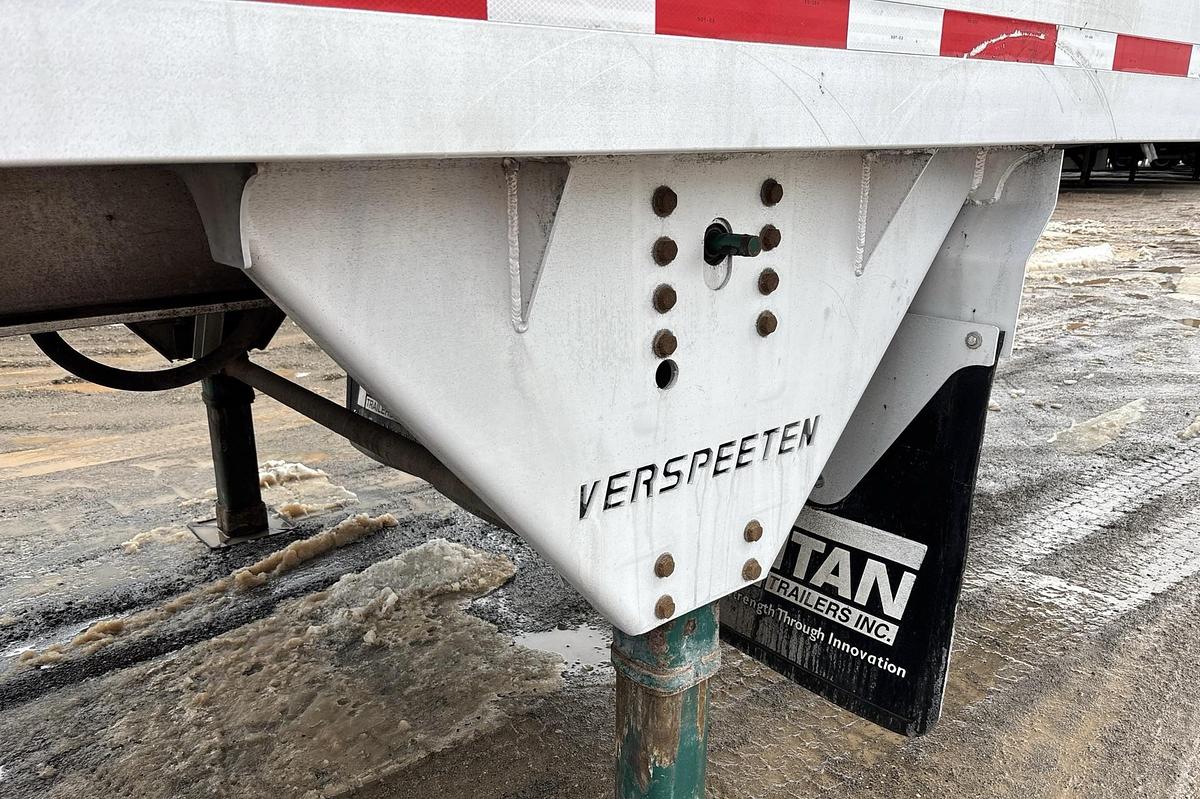 Used 2011 Titan 53 ft 5/Axle Moving Floor Trailer