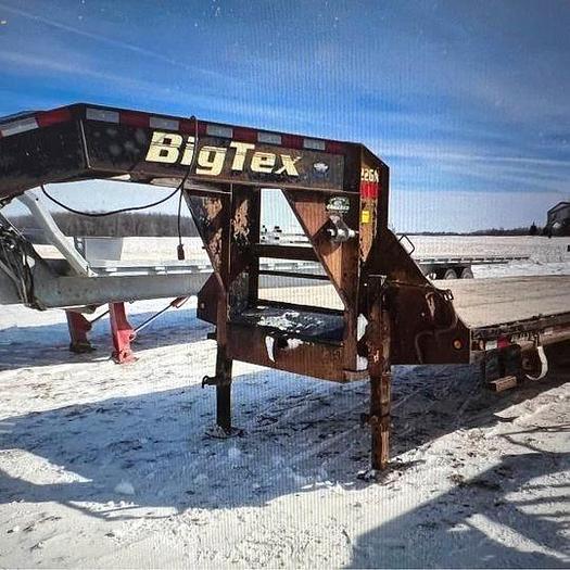 Used 2017 Big Tex 32 ft Flatbed, 23,900 LBS GooseNeck $19,995.