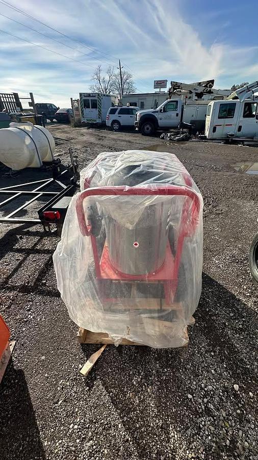 Used 2024 Magnum 4000 Series Hot Water Gas easy-kleen pressure wash system