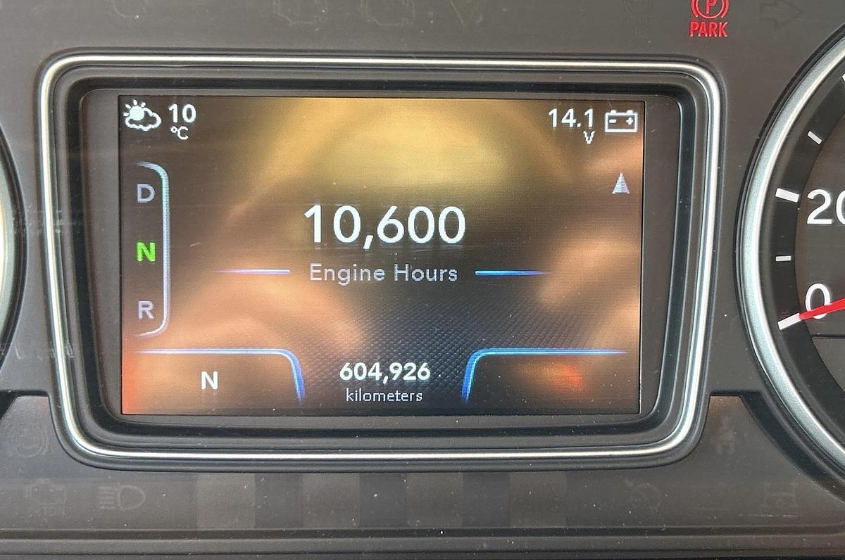 Used 2020 International LT625 4x2 S/A Day Cab Truck Tractor