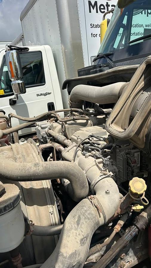 Used 2015 International Pro Star Semi truck