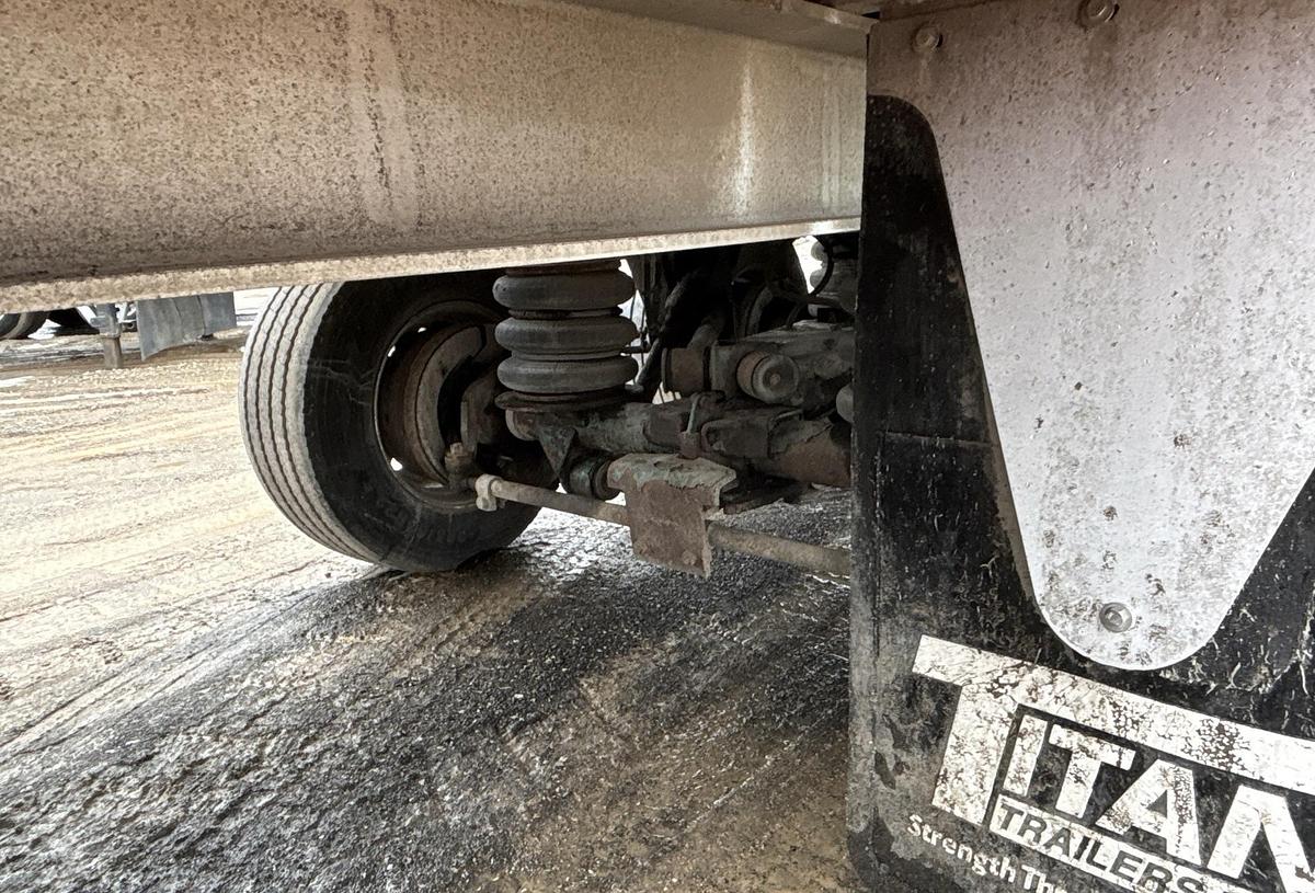 Used 2011 Titan 53 ft 5/Axle Moving Floor Trailer