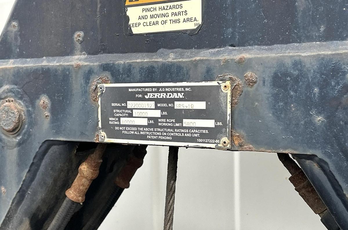 Used 2012 Hino 268 4x2 rollback truck