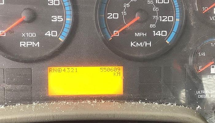 Used 2009 INTERNATIONAL 4300 SBA Durastar 4x2 Rolloff Truck