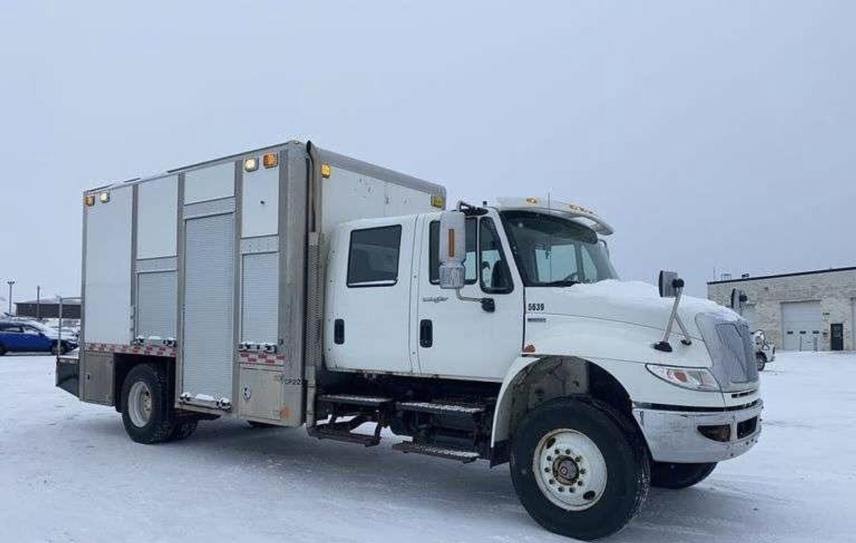 Used 2012 INTERNATIONAL 4000 4300 T/A Van Body Truck