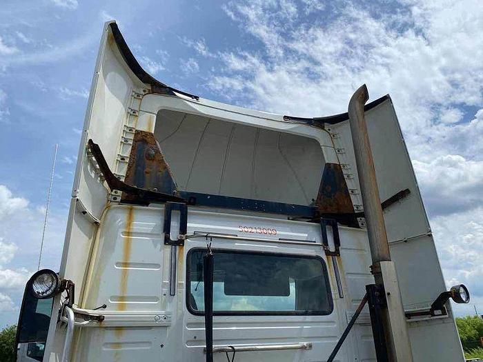 Used 2014 Volvo VN VNL Day Cab auto