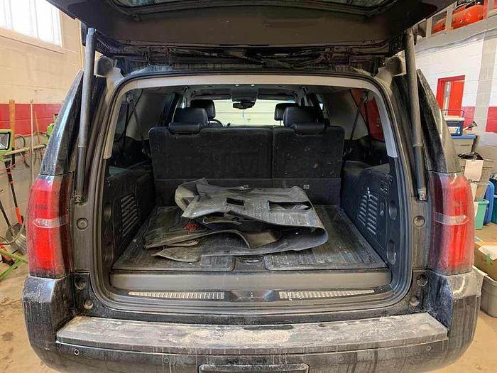 Used 2016 CHEV SUBURBAN LT