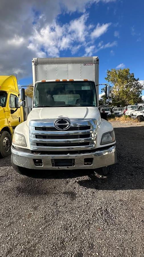 Used 2016 Hino 268 26ft box