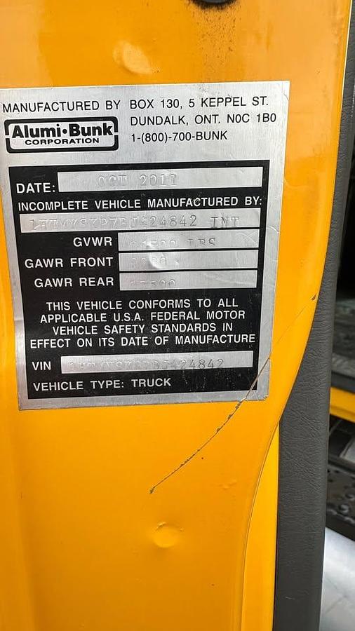 Used 2011 International 4300 SBA 4x2 service truck