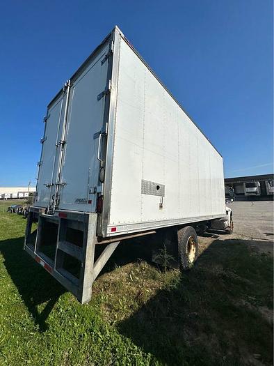 Used 2013 International 4300 21’ Reefer thermoking auto