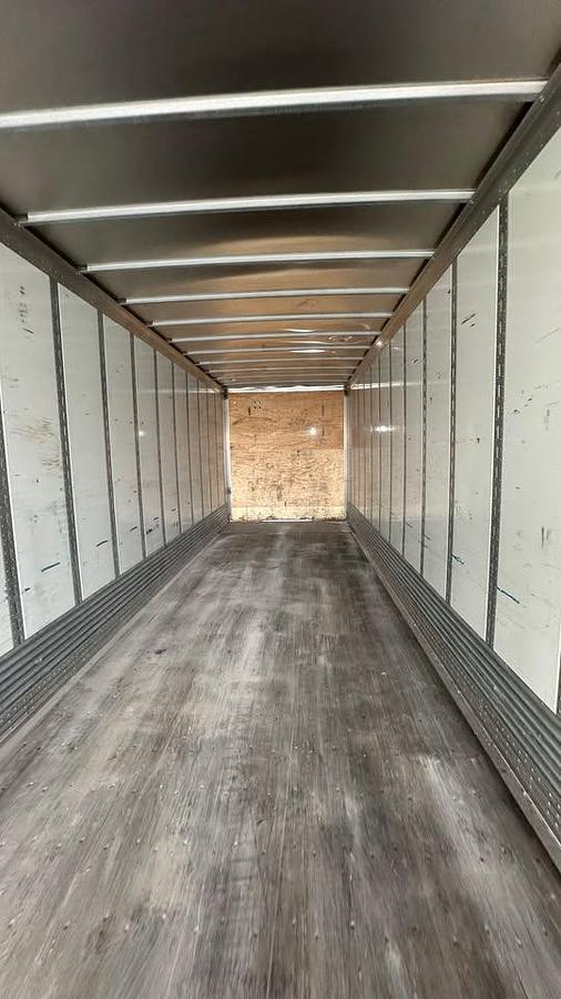 Used 2022 HYUNDAI DRY VAN trailer
