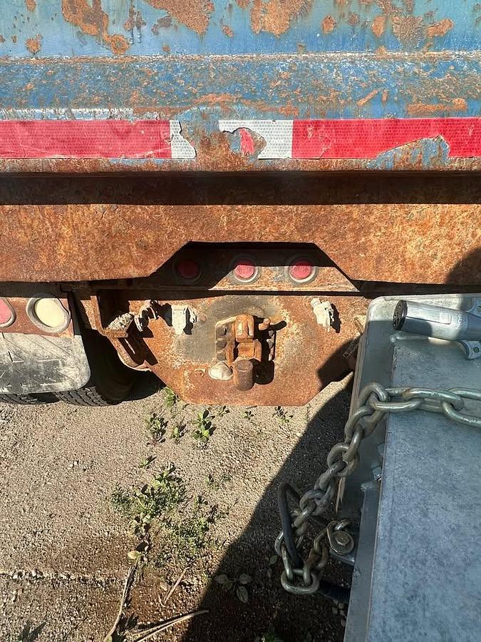 Used 2006 STERLING 7500 crane dump truck