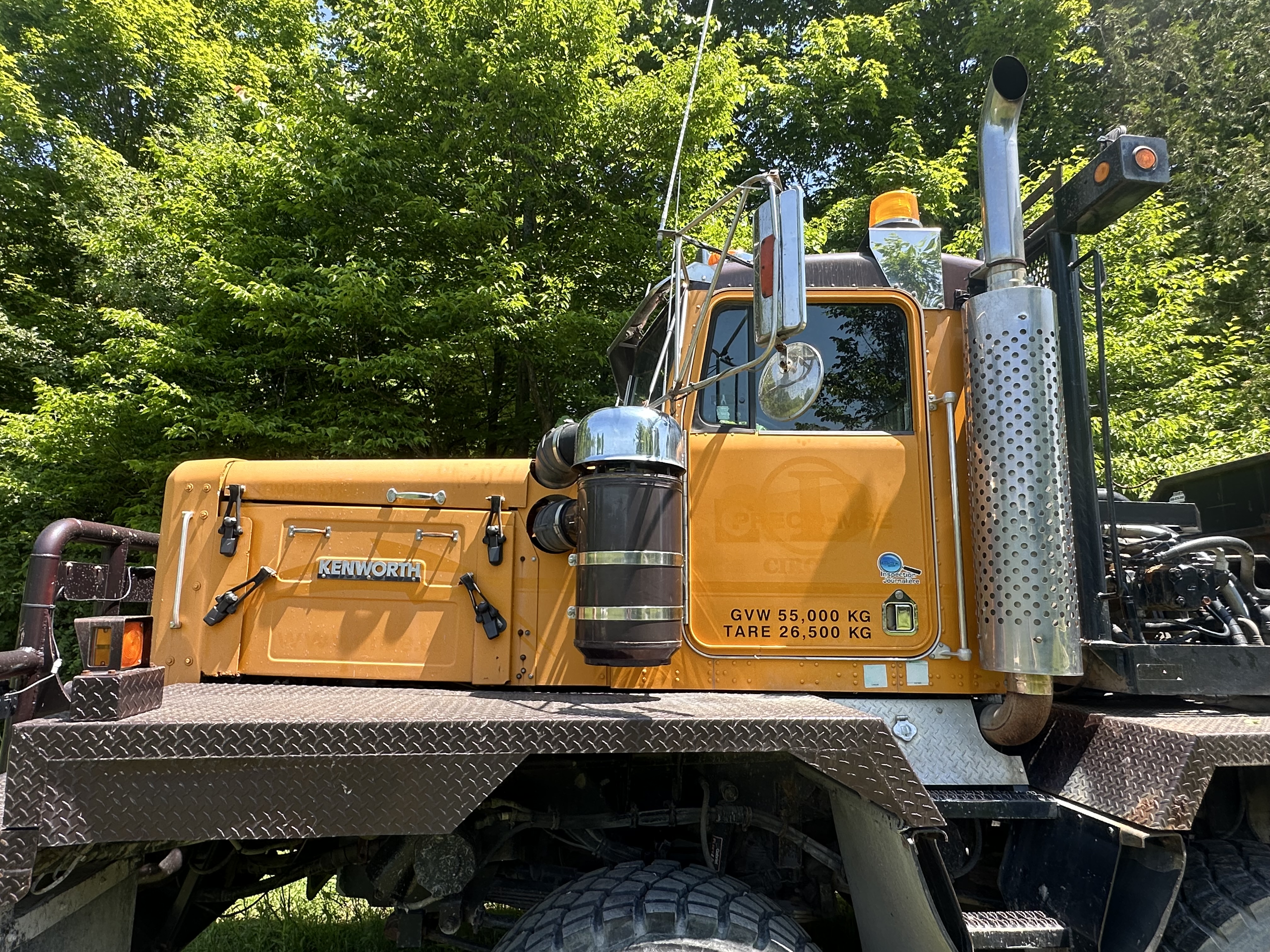 Used 1998 Kenworth C550B 8x4 Twin-Steer 2015 remote roll off bed / winch