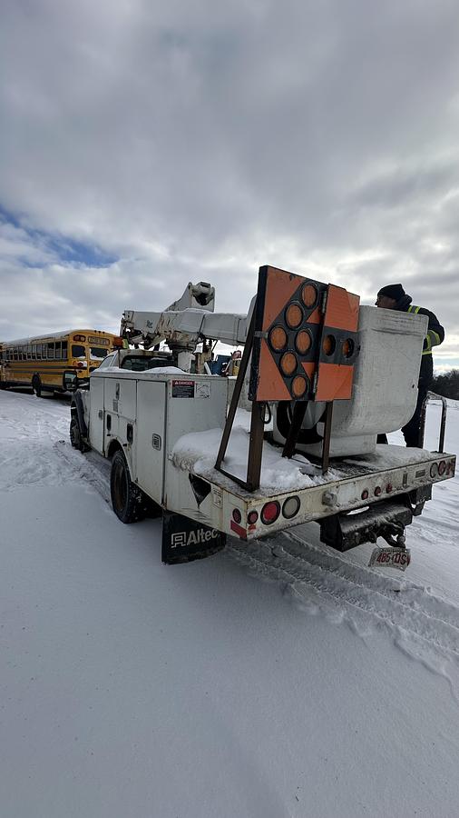 Used 2014 Ford F550 XL SD S/A bucket truck