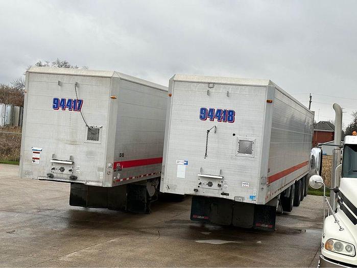 Used 2008 TITAN 53 ft Quad/Axle Closed Top aluminum live bottom