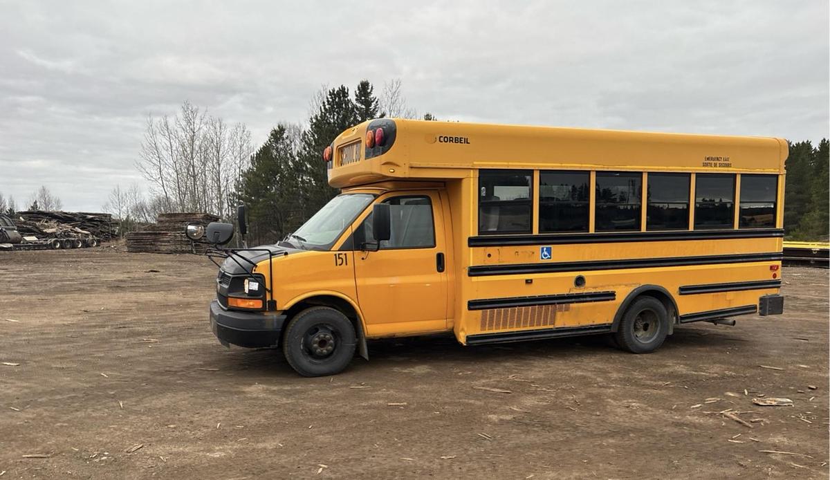 Used 2012 Chevrolet Express G3500 4x2 12-Seat School Bus