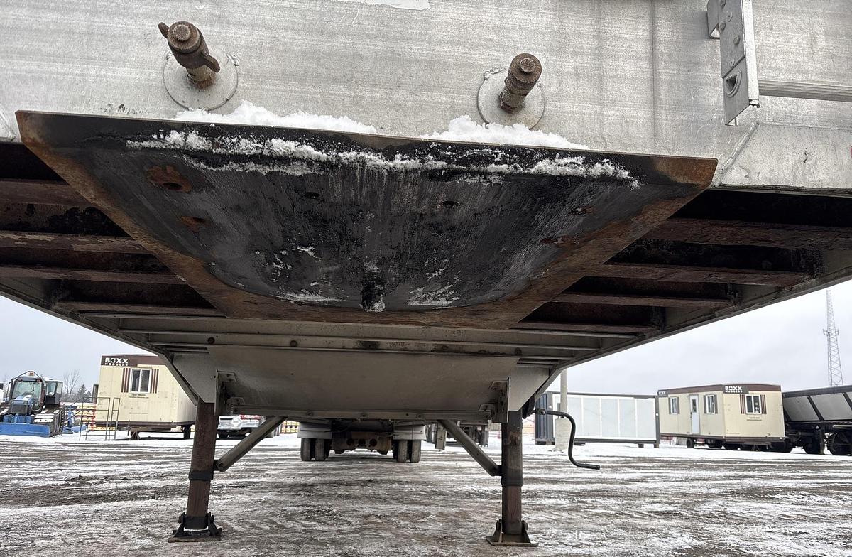 Used 2000 Titan 53 ft x 102 in T/A Moving Floor Open-Top Chip Trailer