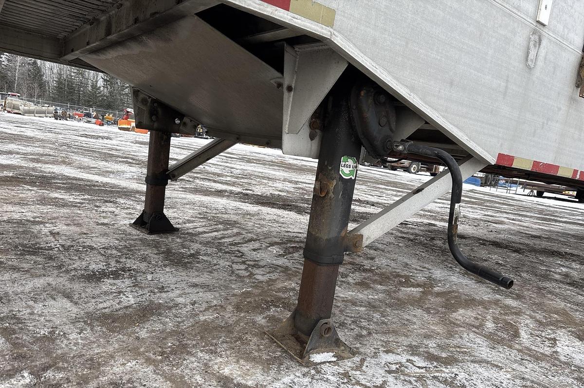 Used 2000 Titan 53 ft x 102 in T/A Moving Floor Open-Top Chip Trailer