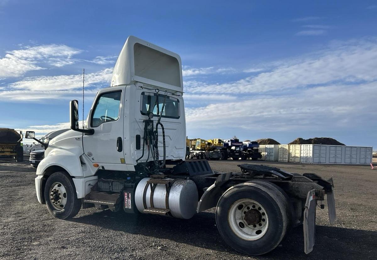 Used 2020 International LT625 4x2 S/A Day Cab Truck Tractor