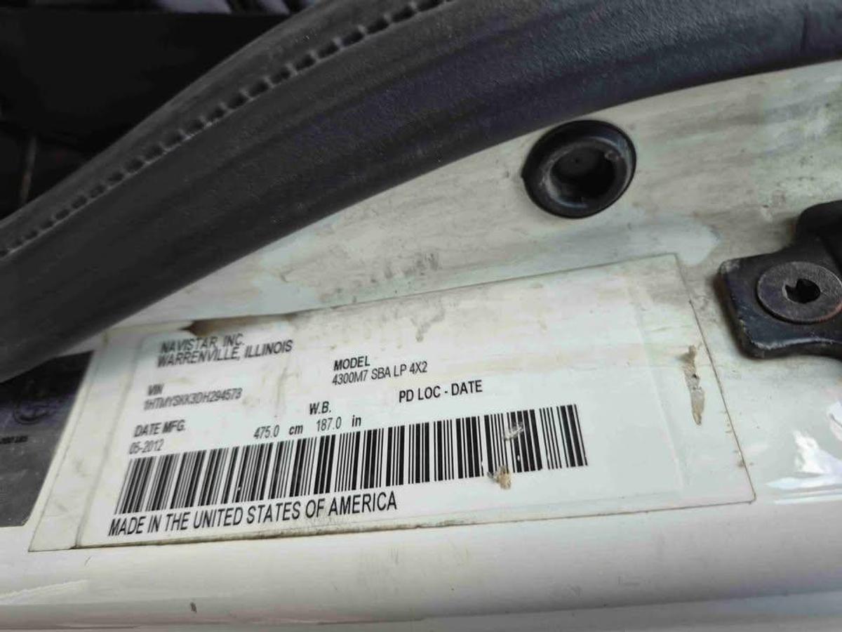 Used 2013 INTERNATIONAL 4000 4300 LP ex opp