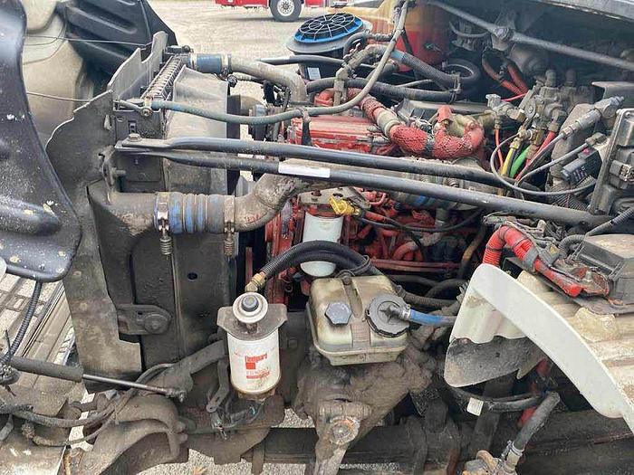 Used 2011 FREIGHTLINER M2 106 POSI Bucket Truck