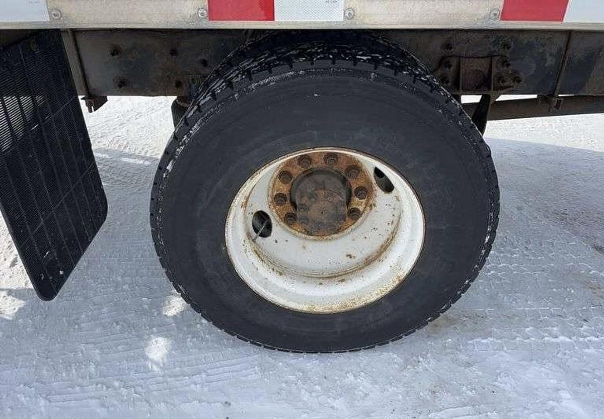 Used 2009 International DuraStar 4400 S/A Service Truck