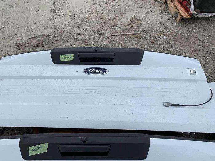Used 2022 FORD F250 TAILGATES brand new take offs only 2 left $1,250