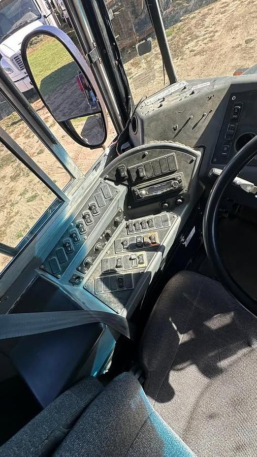 Used 2011 BlueBird 4x2 72-Seats school bus