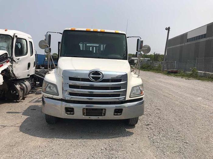 Used 2013 HINO 258 KARGO KING ROLL OFF SYSTEM g licence hook lift bin