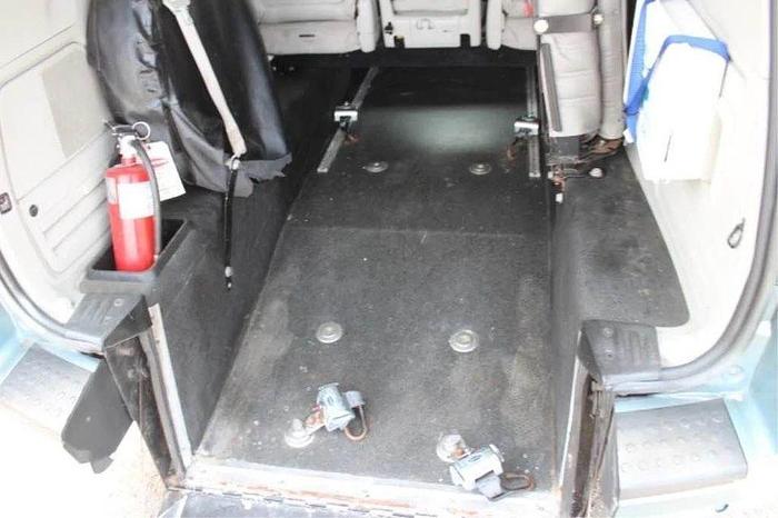 Used 2008 Chrysler Town & Country