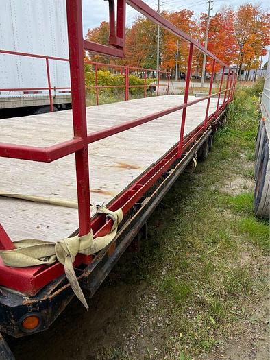 Used 2004 DARCY 30FT. GOOSENECK, 7000 LB AXLES, TILT TRAILER,
