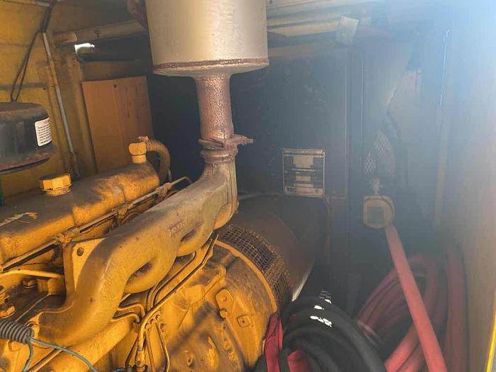Used 1987 D-B-H Standby Generator JOHN DEE re diesel single phase