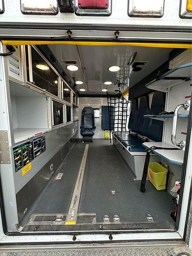 Used 2017 CHEVEROLET 3599 DEISEL AMBULANCE only $26,500 very clean