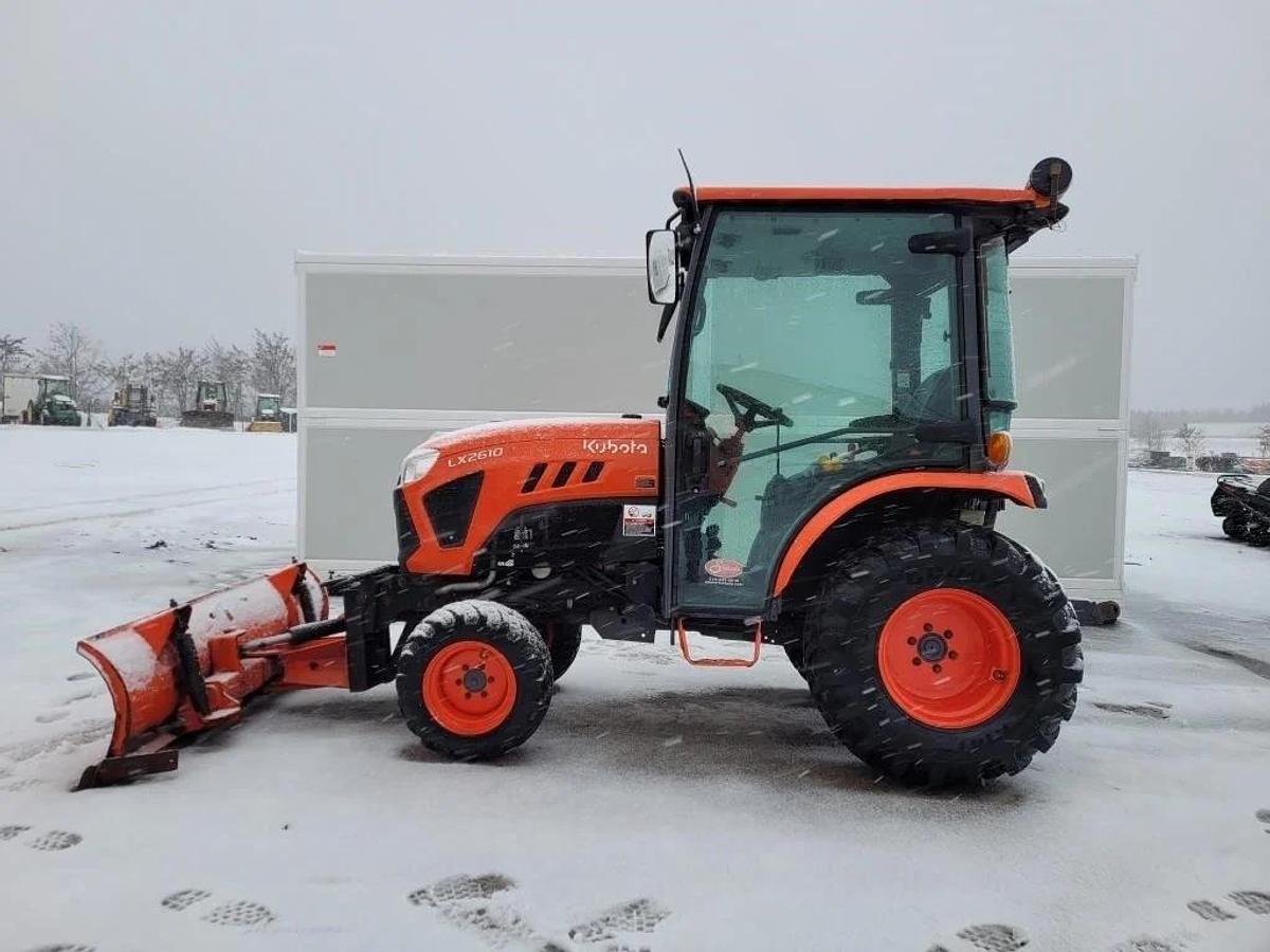 Used 2021 Kubota LX2610 Compact Tractor