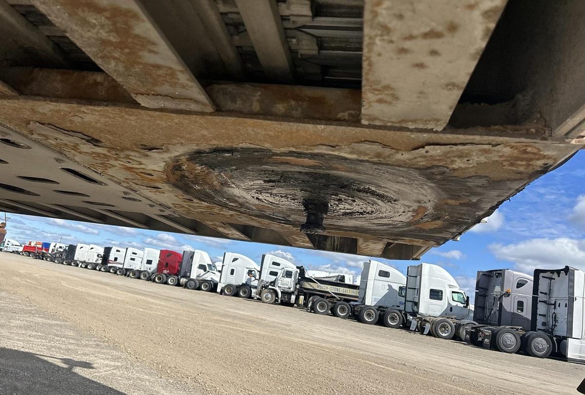 Used 2016 Titan 53 ft x 102 in 6/Axle Walking Floor Trailer